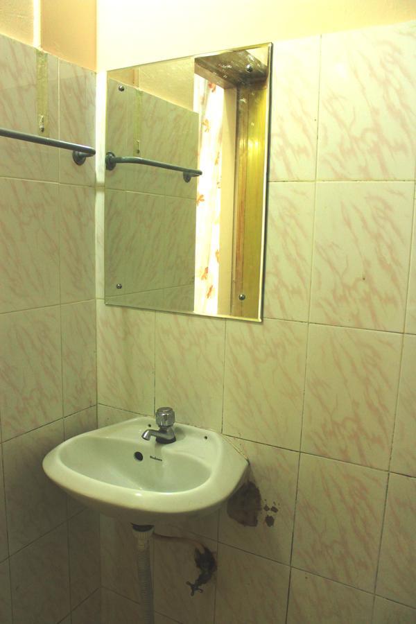 Hotel Sukhvas تريفِندرم المظهر الخارجي الصورة
