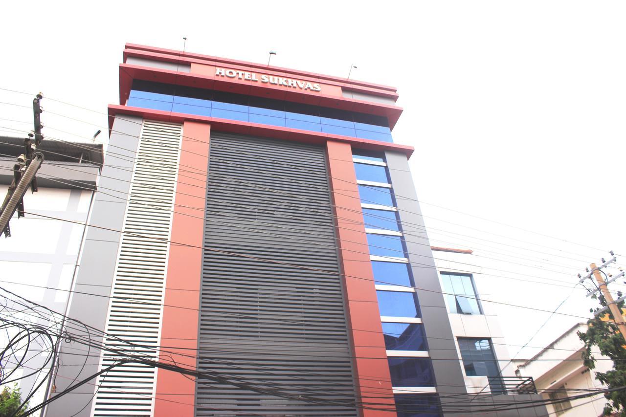 Hotel Sukhvas تريفِندرم المظهر الخارجي الصورة